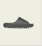 Yeezy slide adults, Kleding | Heren, Schoenen, Nieuw, Slippers, Ophalen of Verzenden, Adidas