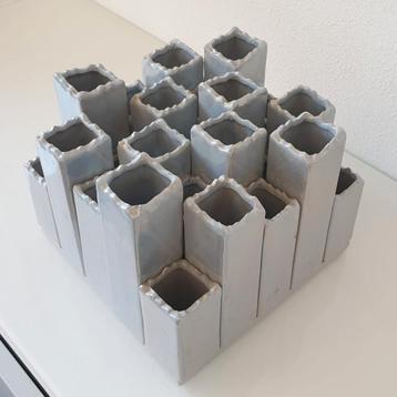 Vierkante vintage design vaas grijs parelmoer /tulpenvaas  beschikbaar voor biedingen