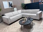 ZGAN Goossens Velvet Velours Hoekbank - Greige - 270 x 270, Huis en Inrichting, Banken | Bankstellen, 250 tot 300 cm, -, -, Hoekbank