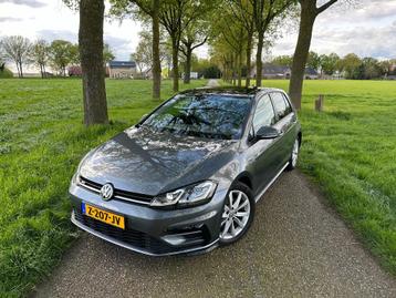 Volkswagen Golf 1.5 TSI R-Line | PANO | Digitaal Dashboard |