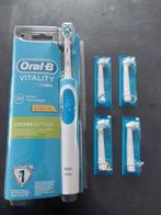 ORAL B vitality met timer, Braun, elektrische tandenborstel, Sieraden, Tassen en Uiterlijk, Uiterlijk | Mondverzorging, Ophalen of Verzenden