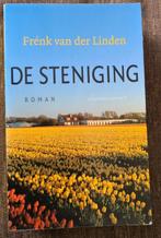 De steniging - Frénk van der Linden, Ophalen of Verzenden, Gelezen, Nederland