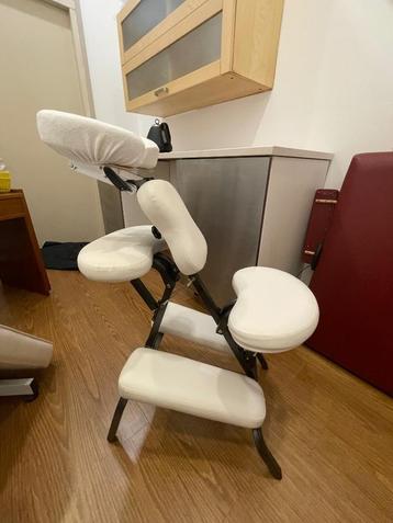 Massagestoel in nette staat  beschikbaar voor biedingen