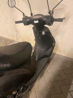 Scooter zo goed als nieuw - 882 km, Ophalen of Verzenden, Zo goed als nieuw