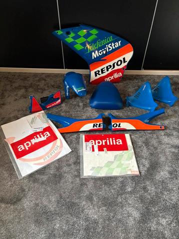Aprilia RS 50 & 125 Identikit Rossi Repsol Nieto kuip Nieuw beschikbaar voor biedingen