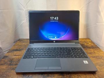 Laptop | HP 250 G8 | Core i5 | 8GB | 256GB | Win 11 beschikbaar voor biedingen