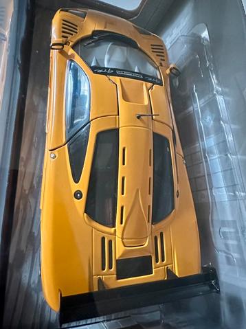 Solido McLaren F1 GT-R 1996 in Orange Papaya beschikbaar voor biedingen