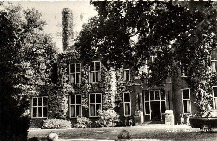 Vught, Huize Bergen - auto fiets - 1963 gelopen, Verzamelen, Ansichtkaarten | Nederland, Gelopen, Noord-Brabant, Voor 1920, Ophalen of Verzenden