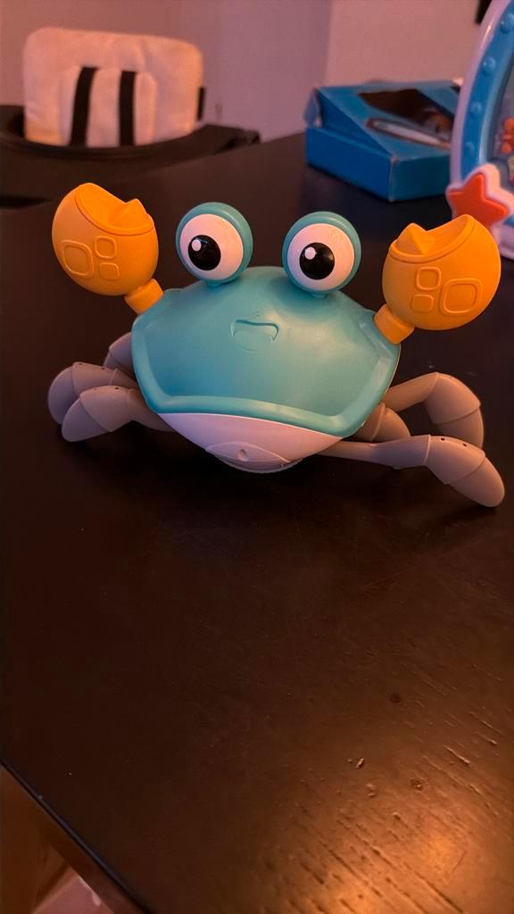 Dansende krab met muziek tummy time, Kinderen en Baby's, Speelgoed | Babyspeelgoed, Zo goed als nieuw, Overige typen, Ophalen