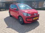 Volkswagen up! 1.0 44KW 2013 Rood met triangle verlgen, Auto's, Voorwielaandrijving, Up!, 4 stoelen, Handgeschakeld