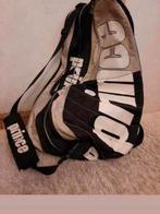 Te koop! Prince merkTennistas & rugtas
2 grote vakken
Enkele, Tickets en Kaartjes, Concerten | Pop, Eén persoon