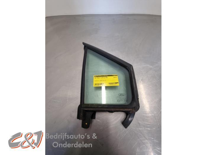 Driehoeks Ruit rechts-voor van een Ford Transit Courier, Auto-onderdelen, Ruiten en Toebehoren, Ford, Gebruikt, 3 maanden garantie