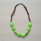 Vintage Ketting Groene Stenen Kralen Felgroen Neon Leer, Overige materialen, Verzenden, Zo goed als nieuw, Met edelsteen