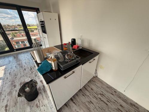 Te koop: complete (oude) keuken – mag weg voor klein prijsje, Huis en Inrichting, Keuken | Complete keukens, Gebruikt, Overige typen