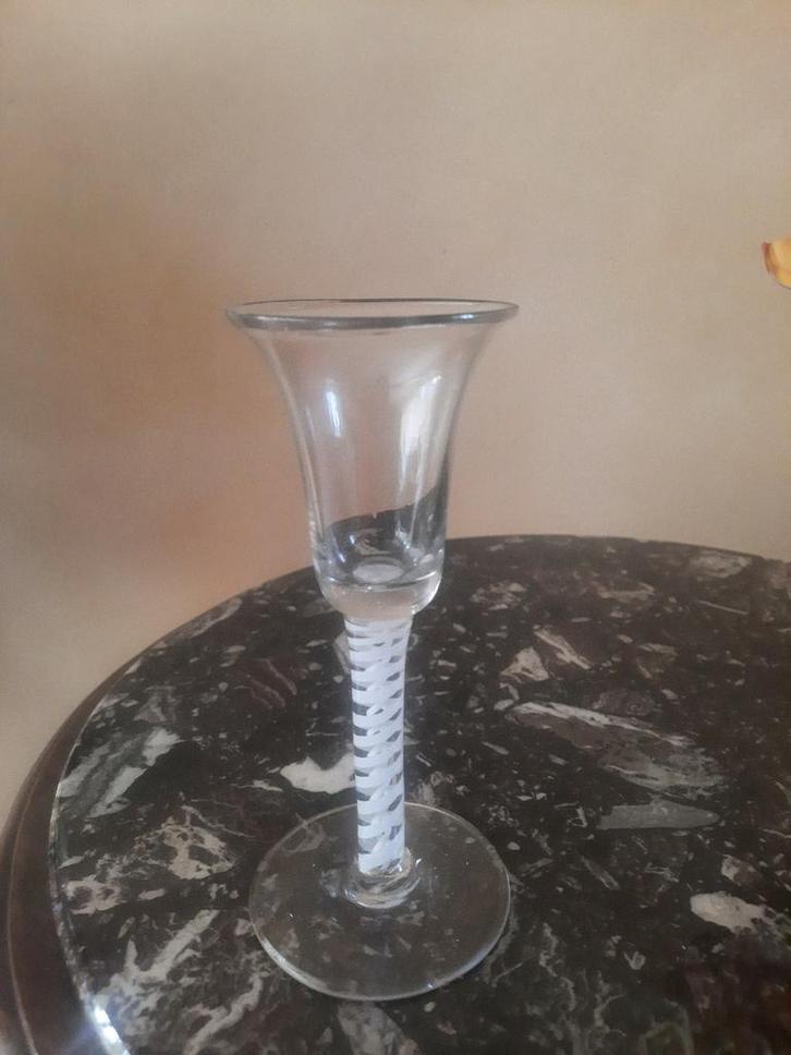Slingerglas, Antiek en Kunst, Antiek | Glas en Kristal, Ophalen of Verzenden