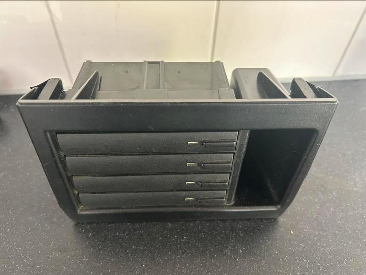 Casette houder volswagen golf / jetta 1, Auto diversen, Auto-accessoires, Zo goed als nieuw, Ophalen of Verzenden