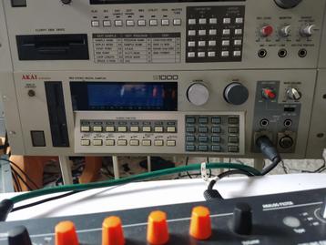 akai s1000 beschikbaar voor biedingen