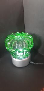 Groen rond glazen bakje met deksel (geen uranium glas), Antiek en Kunst, Antiek | Glas en Kristal, Ophalen of Verzenden