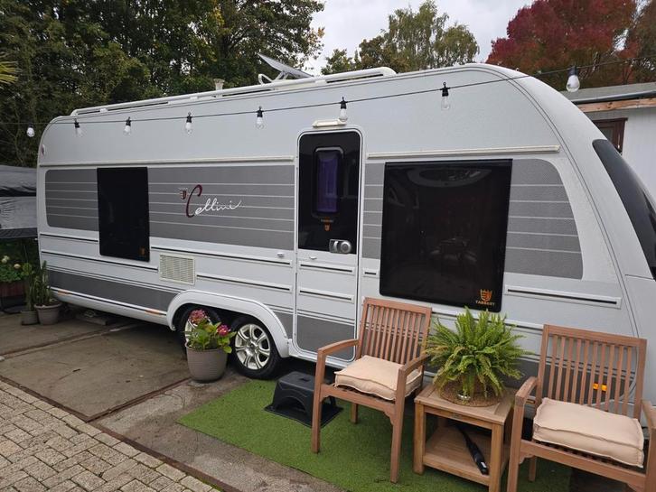 Tabbert Cellini 590 2015, Caravans en Kamperen, Caravans, Particulier, tot en met 4, 2000 kg en meer, Rondzit, Tabbert, Frans bed