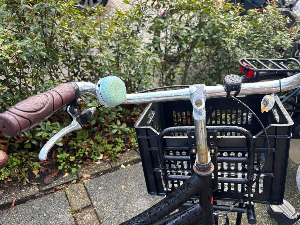 Meisjesfiets raaks met krat 8-11 jaar zwart, Raaks, Ophalen of Verzenden, Handrem, Gebruikt