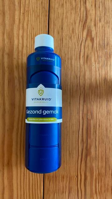 Nieuw! Vitakruid waterfles met pillendoos, yos bottle beschikbaar voor biedingen