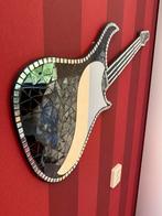 Zwarte gitaar spiegel, Ophalen, Minder dan 50 cm, Zo goed als nieuw, Minder dan 100 cm