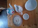 pip servies 6 borden,2 kommetjes, 1 theepot, 1 schenkkan., Huis en Inrichting, Keuken | Servies, Ophalen, Zo goed als nieuw