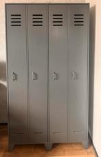 Woood Stijn grijze grenen kledingkast - 2 deurs, Ophalen, 100 tot 150 cm, 25 tot 50 cm, Gebruikt