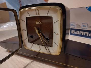 Wuba tafelklok pendule beschikbaar voor biedingen
