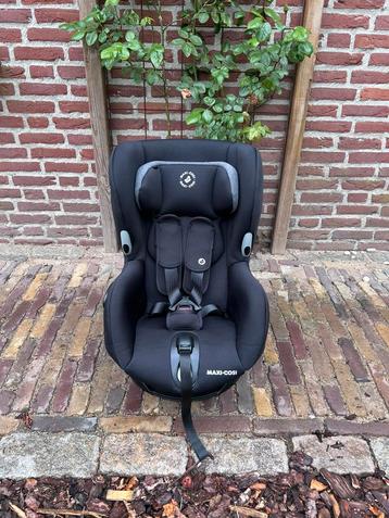 Maxi-Cosi Axiss (2022-model) beschikbaar voor biedingen