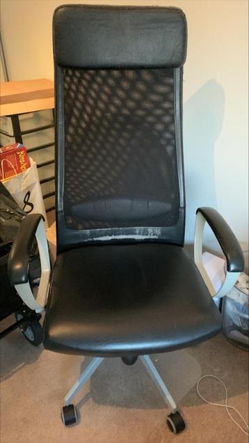 GRATIS~Burostoel~Ikea Zwarte Bureaustoel~Stoel  beschikbaar voor biedingen
