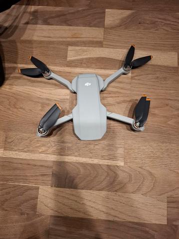 DJI Mini 2 Fly More Combo - Complete Set! beschikbaar voor biedingen