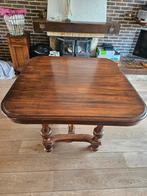 Gratis !! Mooie Antieke eettafel met stoelen, Ophalen