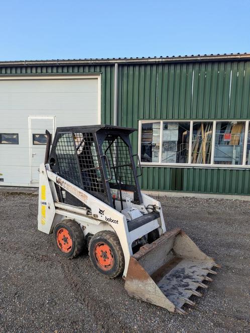 Bobcat 440B schranklader skidsteer 2-cilinder benzine, Zakelijke goederen, Machines en Bouw | Kranen en Graafmachines, Wiellader of Shovel