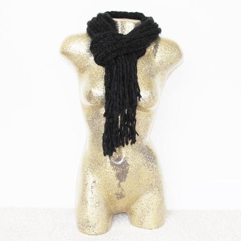 Warme Sjaal Zwart - 42 € 5,-, Kleding | Dames, Mutsen, Sjaals en Handschoenen, Zo goed als nieuw, Sjaal, Ophalen of Verzenden