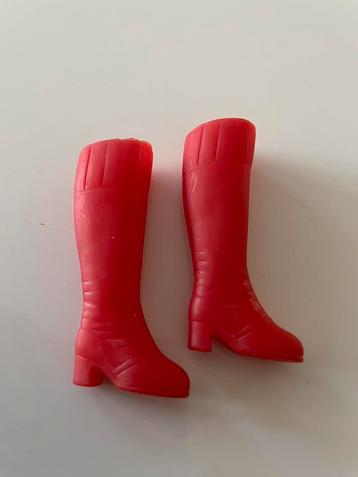 Sindy of fleur rode laarzen vintage beschikbaar voor biedingen