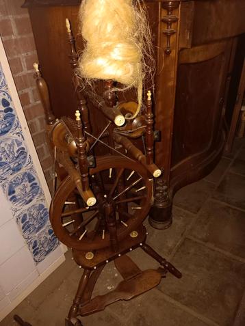 Antiek Spinnewiel Schippertje - Prachtig Decoratief Stuk beschikbaar voor biedingen