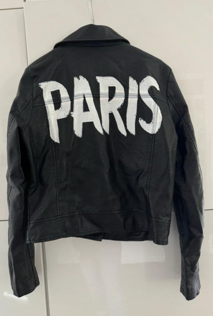 Fake leather jasjs ‘Paris’ maat 40, Kleding | Dames, Jassen | Zomer, Gedragen, Maat 38/40 (M), Zwart, Ophalen of Verzenden