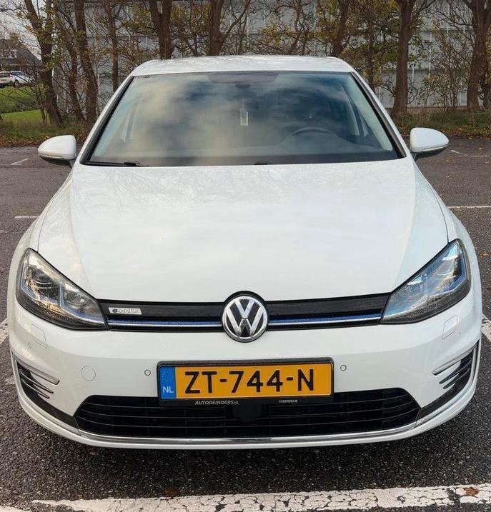 Volkswagen Golf 1.4 Ehybrid 136pk DSG 2019 Wit, Auto's, Volkswagen, Particulier, Golf, ABS, Adaptieve lichten, Adaptive Cruise Control