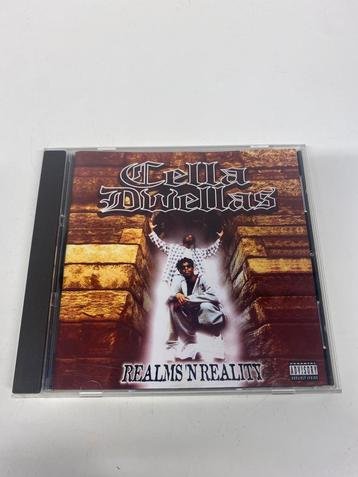 Cella Dwellas – Realms 'N Reality beschikbaar voor biedingen