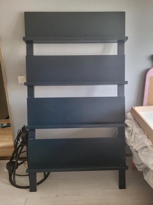 Boekenrek, Huis en Inrichting, Woonaccessoires | Krantenbakken en Lectuurbakken, Gebruikt, Ophalen