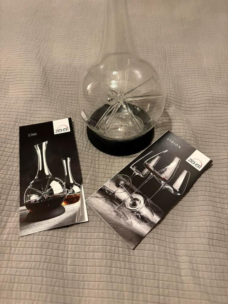 Zieher decanteer karaf star 1,8L, Antiek en Kunst, Antiek | Glas en Kristal, Ophalen of Verzenden