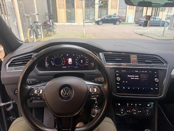 Auto, Auto's, Volkswagen, Particulier, Tiguan, 360° camera, ABS, Achteruitrijcamera, Adaptive Cruise Control, Airbags, Alarm, Autonomous Driving