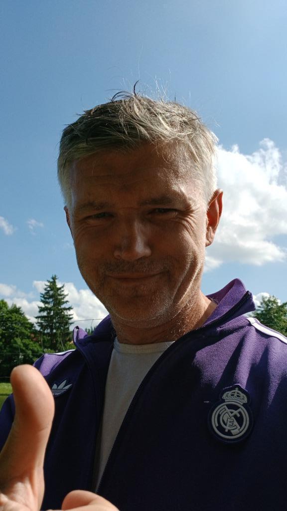 Ik ben op zoek naar een klein studio in Amstelveen, Huizen en Kamers, Op zoek naar een kamer