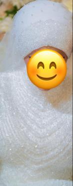 Jurk met sluier te kopen, Ophalen of Verzenden, Zo goed als nieuw, Trouwjurk