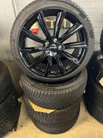 Tesla model 3, 19 inch, Banden en Velgen, Nieuw, 235 mm