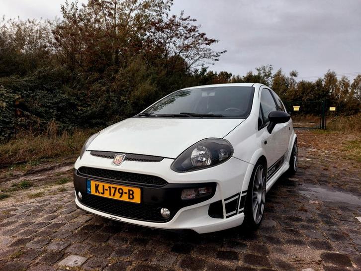Fiat Punto 1.4 Supersport Multi-air Abarth 3DR 2013 Wit, Auto's, Fiat, Particulier, Punto EVO, ABS, Airbags, Airconditioning, Alarm
