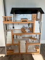 Poppenhuis Petit Amelie, Kinderen en Baby's, Speelgoed | Poppenhuizen, Ophalen of Verzenden, Zo goed als nieuw, Poppenhuis