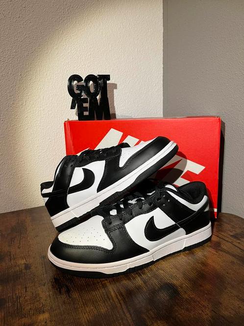 Dunk Low Panda Black White Maat 43, Kleding | Heren, Schoenen, Nieuw, Sneakers of Gympen, Zwart, Ophalen of Verzenden