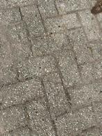 Ca 65 m2 grijze straatklinkers, Gebruikt, Klinkers, Ophalen of Verzenden, 10 m² of meer